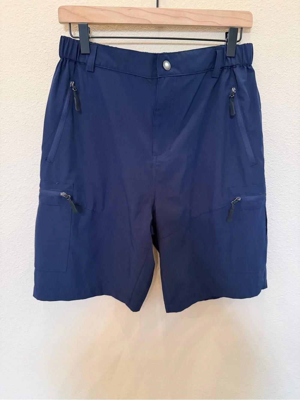 Pudolla Men's Performance Shorts - Size Medium